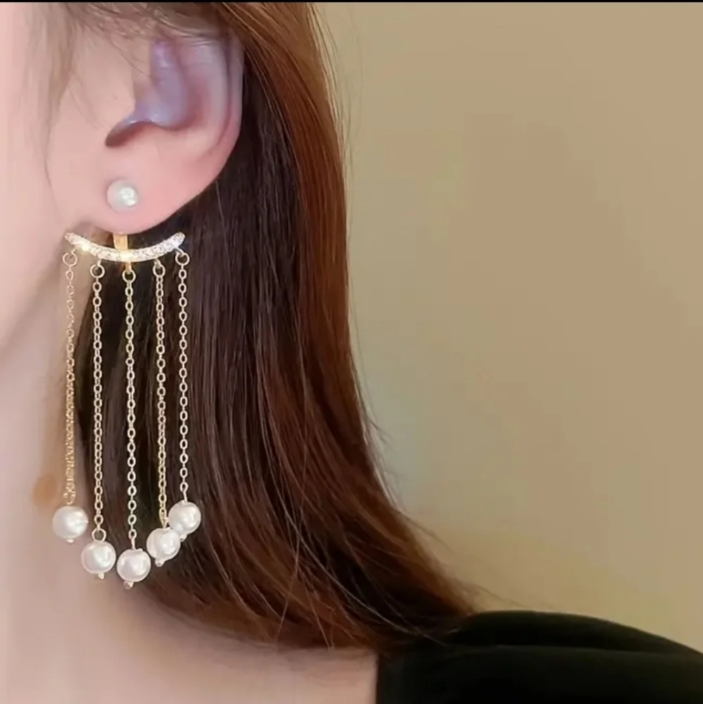 NEW FAUX PEARL TASSEL DANGLE EARRINGS - Picture 6 of 8